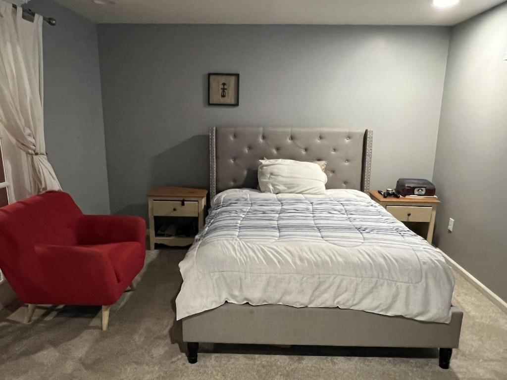 Location! House With Home Office, Gym, More-Cherry Hill Bagian luar foto